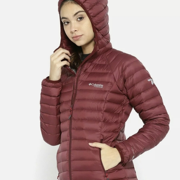 WMNS Columbia Titanium Alpha Trail Down Hooded Jacket Omni Heat 3D - Picture 8 of 8